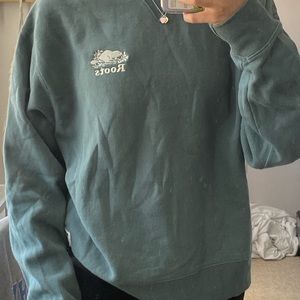 Roots sweater